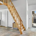 In With Kitchen * Tarm