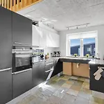 In With Kitchen Semesterbostad Tarm