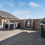 In With Kitchen
